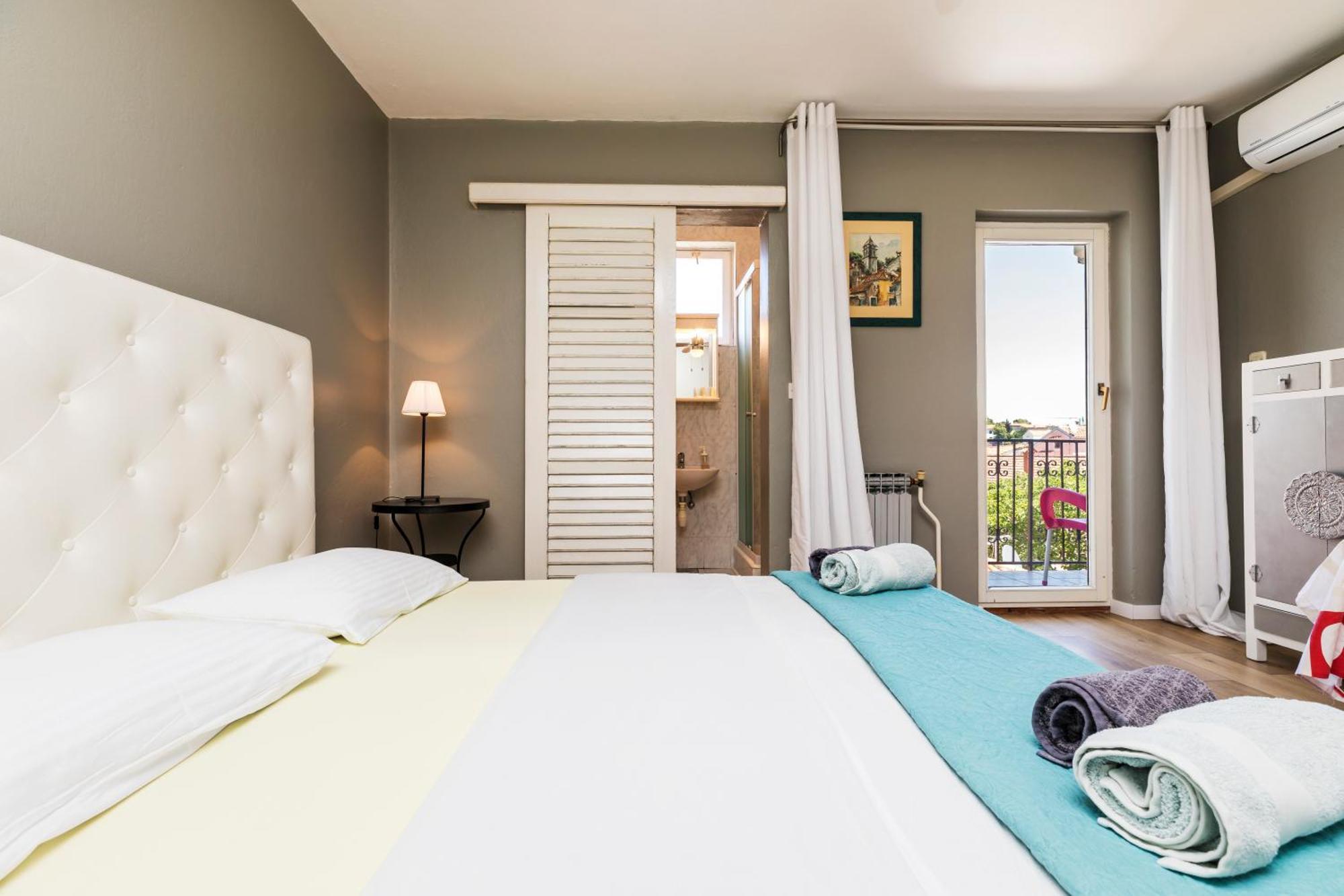 Alaburic Rooms & Apartment Mali Lošinj Екстериор снимка